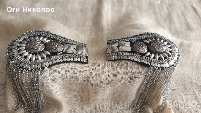 Чифт еполети за мажоретки и др., снимка 8 - Антикварни и старинни предмети - 50998428