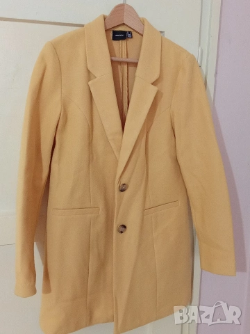 Маркови мъжки и дамски дрехи