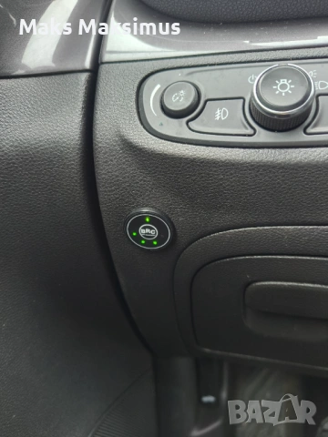 Опел Мока Х 1.4 Турбо, снимка 15 - Автомобили и джипове - 53358562