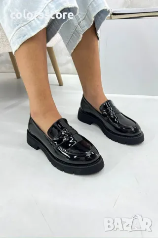 Равни обувки - черен лак - NPL25