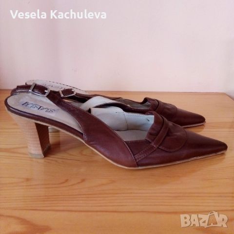 Продавам обувки естествена кожа, 37номер , снимка 1 - Маратонки - 46463598