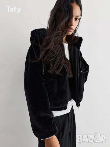 Пухкаво палтенце BERSHKA хс, с