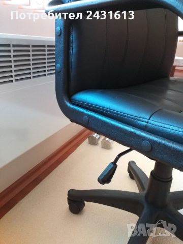Офис-стол, снимка 3 - Столове за офис - 45893875