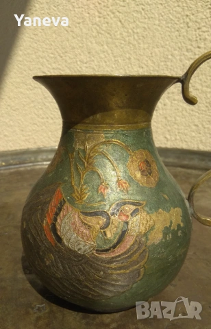 Метални , ръчно изработени и украсени ваза, кана и чиния от Индия., снимка 4 - Декорация за дома - 53037096