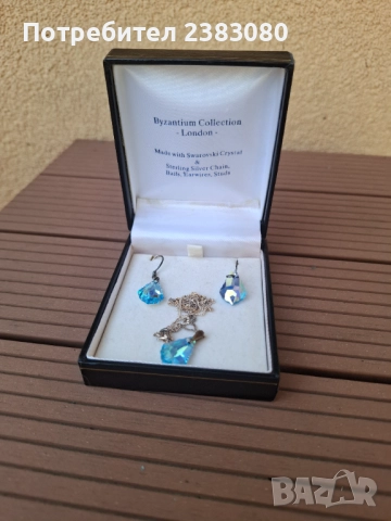 Елегантен комплект обеци и колие  (Byzantium Collection London), снимка 3 - Бижутерийни комплекти - 52835123