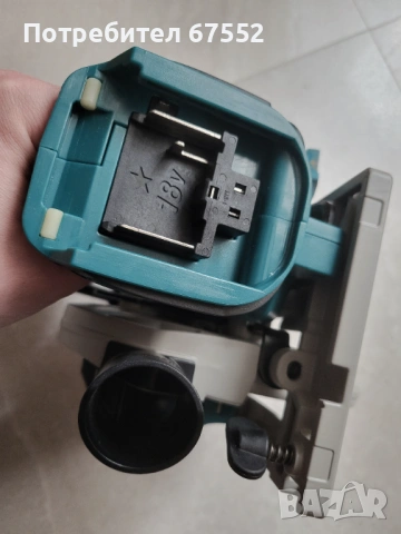 Безчетков циркуляр Makita DHS680. Сямо тяло. Цена: 115€ (крайна), снимка 6 - Триони и циркуляри - 54150241