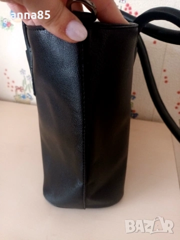 Нова черна чанта, снимка 4 - Чанти - 53580348