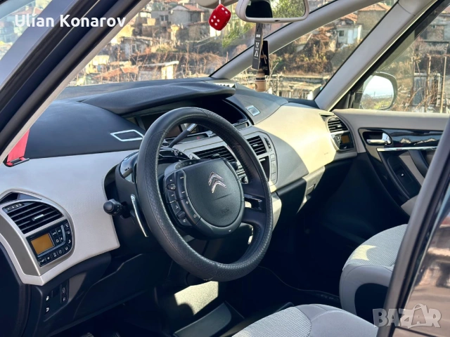 Citroen C4 Picasso Exclusive 100k РЕАЛНИ КМ, снимка 12 - Автомобили и джипове - 53810439