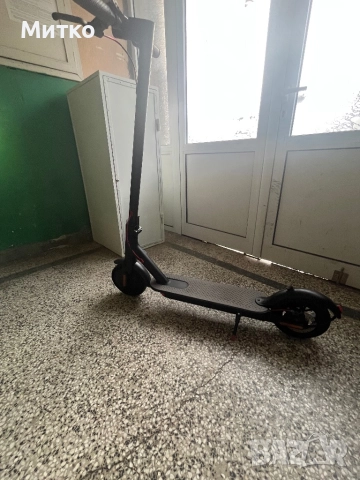 Тротинетка Xiaomi, снимка 3 - Скейтборд, ховърборд, уейвборд - 51671179