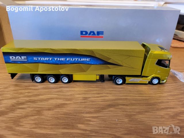 Умален модел на DAF XG+ с ремарке 1:87, снимка 7 - Колекции - 45602254