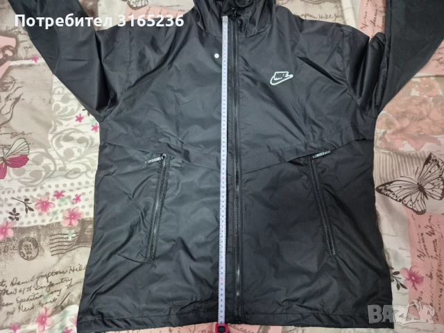 Нова Nike ветровка, снимка 5 - Спортни дрехи, екипи - 53496010