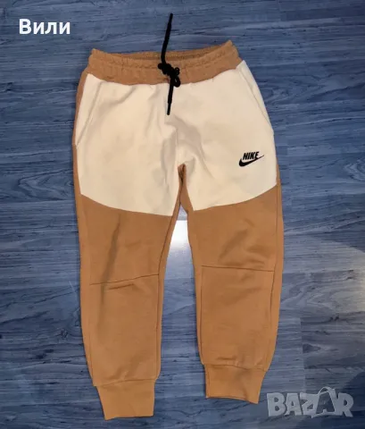 Nike tech fleece размер 140, снимка 2 - Детски комплекти - 48263609