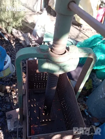 Продавам преса, снимка 2 - Други машини и части - 50391989