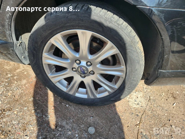 на части Волво В70 Volvo v70 2.0d 2011 год, снимка 3 - Автомобили и джипове - 53076148