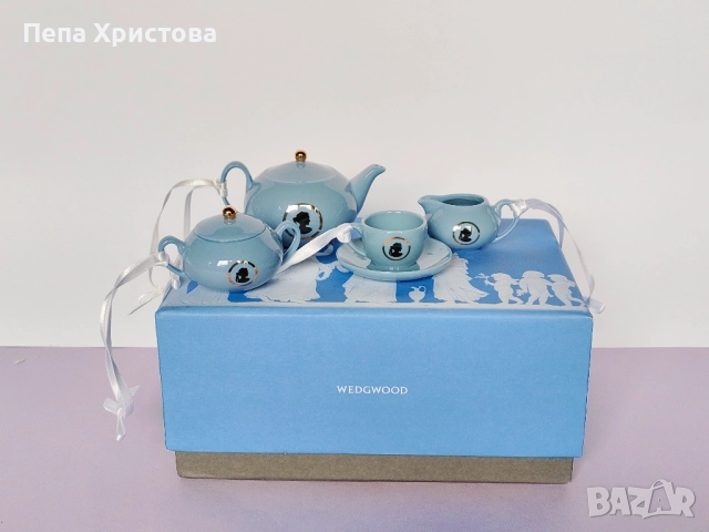 Коледни играчки - миниатюрен сервиз за чай Wedgwood. , снимка 3 - Други - 52787870