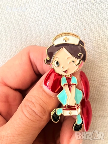 Брошки Медицински Сестри, снимка 5 - Други - 53305240