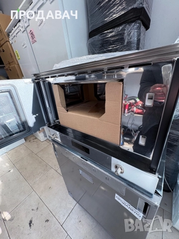 SMEG Микровълнова за вграждане , снимка 2 - Микровълнови - 52885143