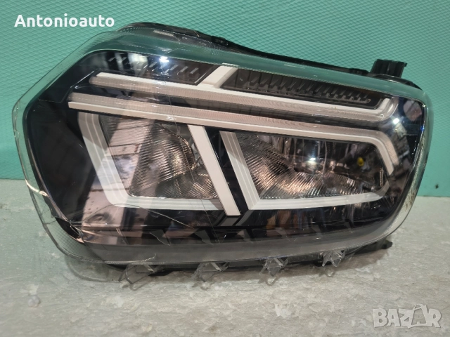 260602465R ляв фар Dacia Duster full let Дачия Дъстър, снимка 2 - Части - 52441485