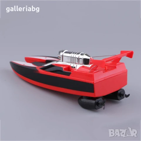 Радиоуправляема лодка Speed King – 2.4GHz, двоен пропелер 🚤🔥, снимка 4 - Електрически играчки - 51310206