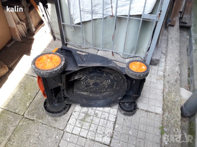 Електрическа косачка, снимка 2 - Градинска техника - 54171566