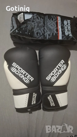 Продавам боксови ръкавици, снимка 2 - Бокс - 53013789