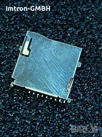 Слот за micro SD карта T-Flash размер 14*15 мм,  9-пинови конектори ,  Самодействащ изскачащ слот 