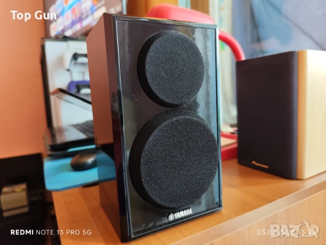 Yamaha NS-B150 Ямаха тонколона черен пиано лак