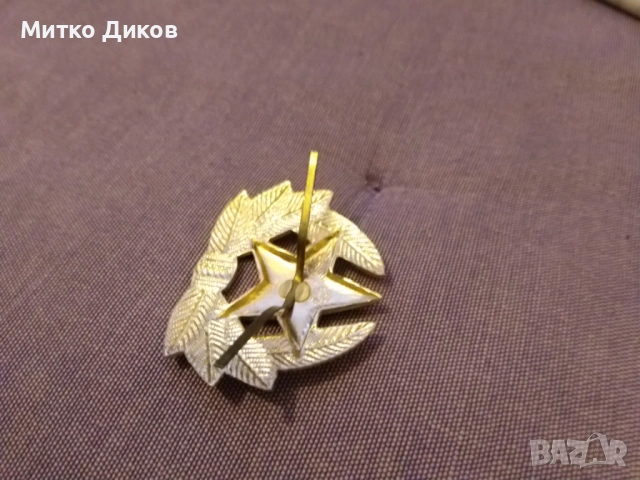 Кокарда за шапка сърп и чук нова винтидж СССР, снимка 3 - Колекции - 53054077