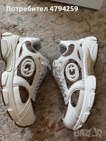 Маратонки Guess, снимка 9 - Маратонки - 54168794