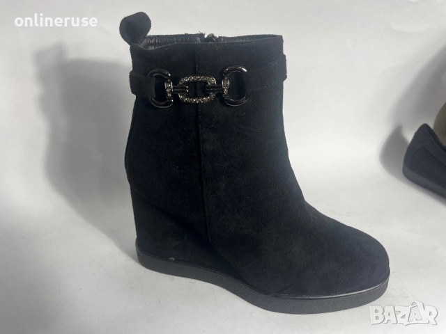 Дамски боти на платформа