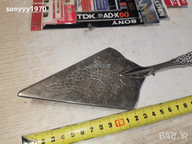 РЕТРО ЛЪЖИЦА ЗА ТОРТА 2303261924LCHERY1, снимка 4 - Антикварни и старинни предмети - 53950670