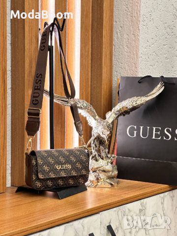 Guess • Стилни Дамски Чанти • Различни Цветове , снимка 13 - Чанти - 46741502