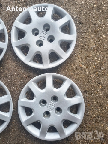 Оригинални тасове за Honda 14 цола Хонда, снимка 2 - Аксесоари и консумативи - 51658370