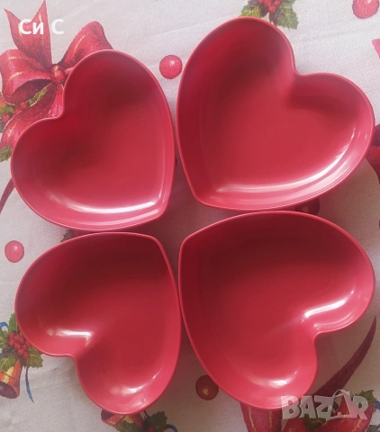 НОВИ! 💯 Сервиз 4 чинии сърце
