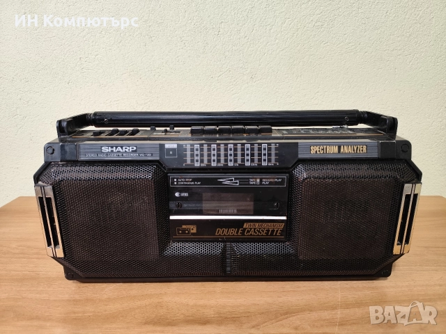 Продавам радиокасетофон Sharp WQ-T251Z