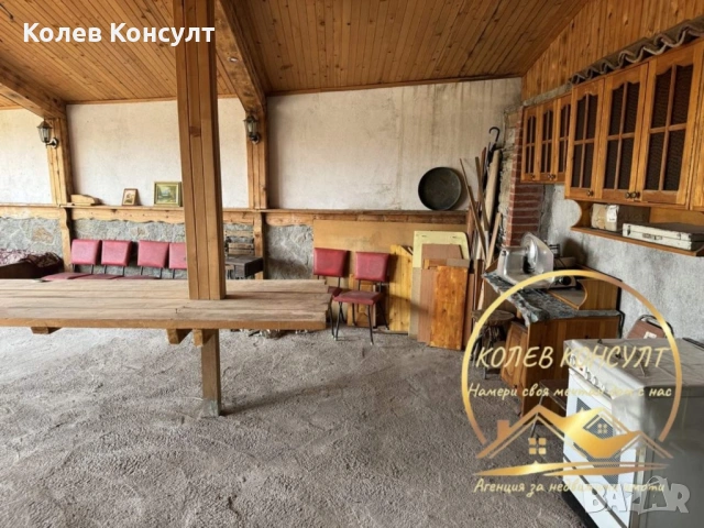 Тухлена къща село Сърнево, снимка 4 - Къщи - 53592498