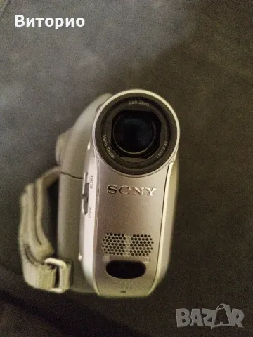 Sony Handycam DCR-HC19E, снимка 2 - Камери - 48458596