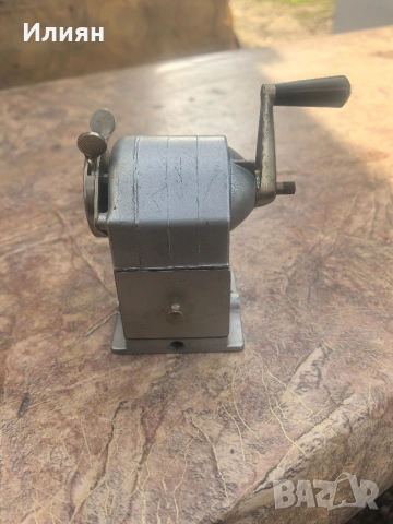 Острилка за моливи, снимка 7 - Ученически пособия, канцеларски материали - 54118468