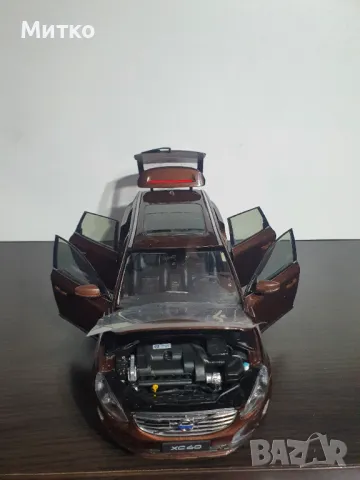 Умален модел VOLVO XC 60 мащаб 1:18, снимка 12 - Колекции - 49775873