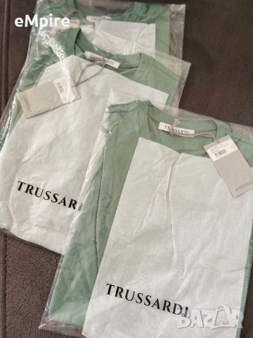 Trussardi оригинална тениска, снимка 3 - Тениски - 46707113