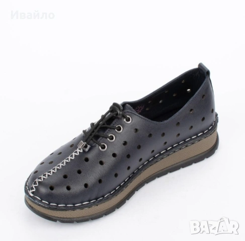 Дамски обувки от естествена кожа в черно с перфорация и връзки, снимка 4 - Дамски ежедневни обувки - 53915844