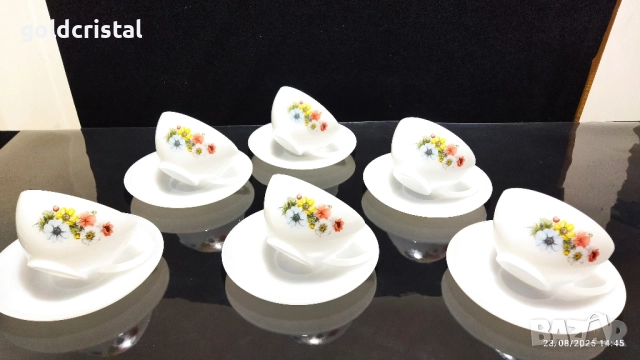 френски аркопал големи чаши за чай кафе , снимка 2 - Антикварни и старинни предмети - 51483090