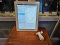 Apple iPad 2 16GB, Wi-Fi, 9.7in - White (MC979LL/A), снимка 2