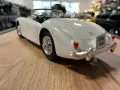 Mетална колекционерска количка POLISTIL MG A TWIN CAM 1:18 NEW, снимка 3