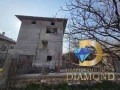 Триетажна къща в Димитровград, кв. Марийно, снимка 2