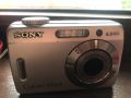 Sony Cyber-Shot DSC-S500 Silver 6.0 MegaPixels Digital Still Camera, снимка 1 - Фотоапарати - 45818087