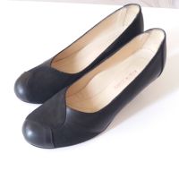 Дамски обувки с нисък ток от естествена кожа, снимка 3 - Дамски обувки на ток - 45076446