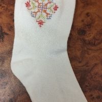 Бродиране върху чорапи , снимка 1 - Бельо - 45148410