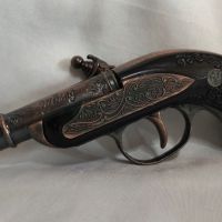 Красив метален кремъчен пистолет за украса и декорация , снимка 3 - Колекции - 45839728
