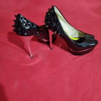 Дамски обувки на ток, снимка 1 - Дамски обувки на ток - 45405478